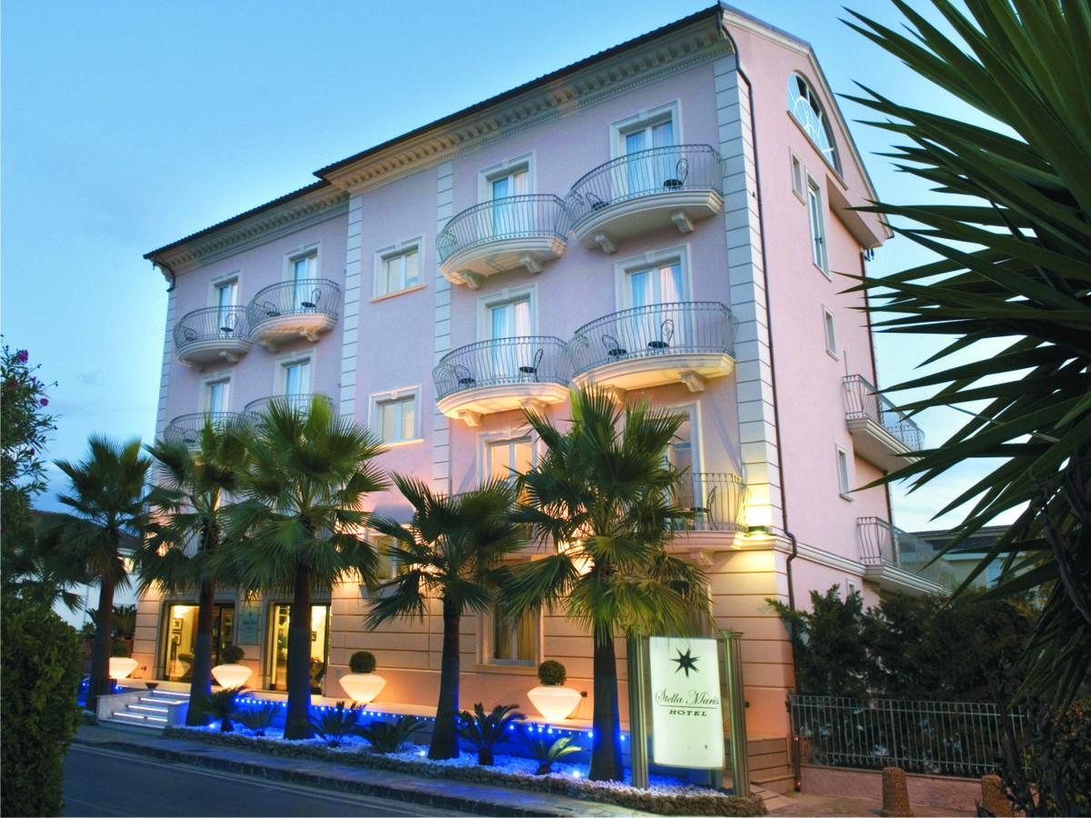 Hotel Stella Maris Casal Velino Dış mekan fotoğraf